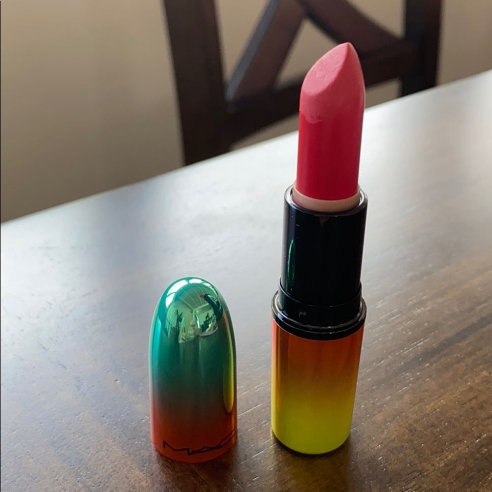 MAC Wash and Dry lipstick, Steam Heat